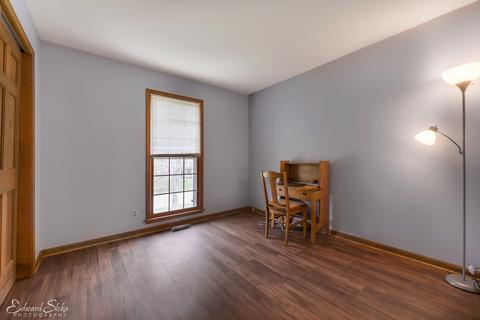 705 Yorktown Dr, Algonquin, IL 60102 photo 23