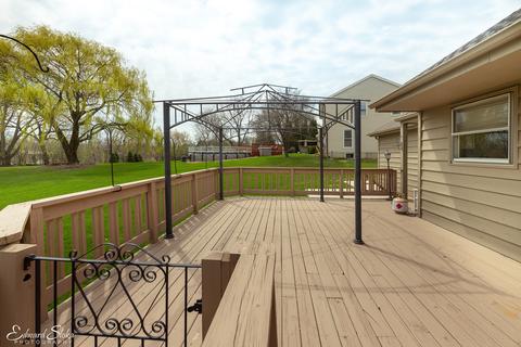 705 Yorktown Dr, Algonquin, IL 60102 photo 26
