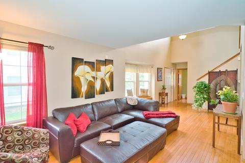 10963 Cape Cod Ln, Huntley, IL 60142 photo 4
