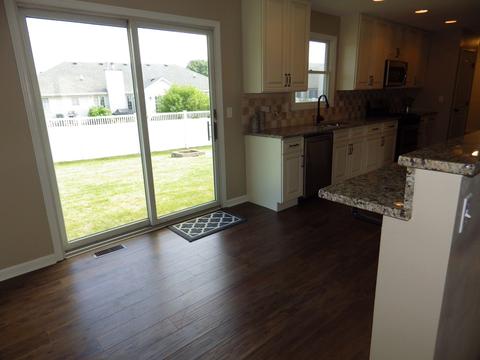 704 Davidson Dr, Minooka, IL 60447 photo 9