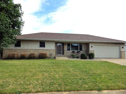 704 Davidson Dr, Minooka, IL 60447 photo 1