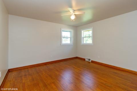 1048 School St, Kankakee, IL 60901 photo 6