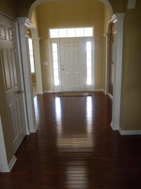 596 Wexford Dr, Elgin, IL 60124 photo 3