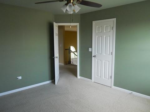 596 Wexford Dr, Elgin, IL 60124 photo 23