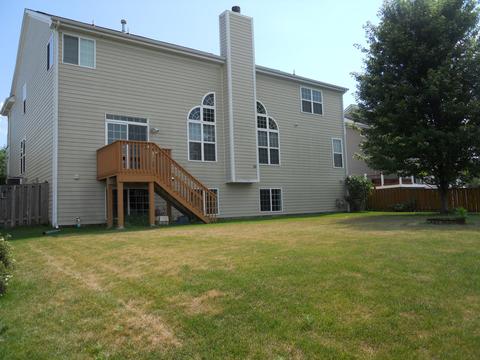 596 Wexford Dr, Elgin, IL 60124 photo 36