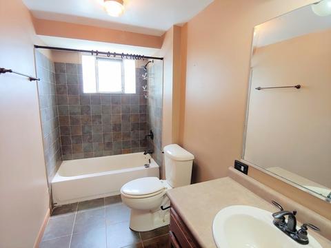 508 Venice Rd, Lakemoor, IL 60051 photo 9