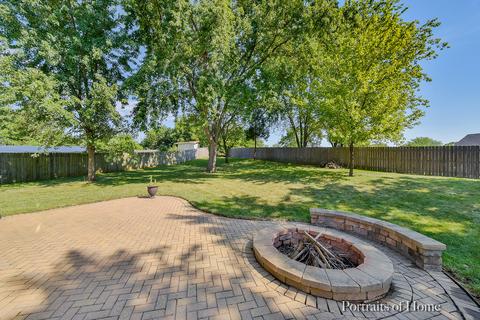 919 Fieldside Ln, Aurora, IL 60504 photo 14