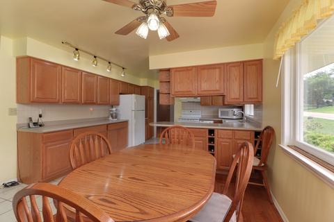 806 Smith Dr, Normal, IL 61761 photo 13