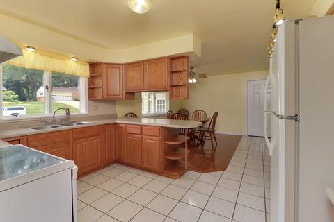 806 Smith Dr, Normal, IL 61761 photo 7