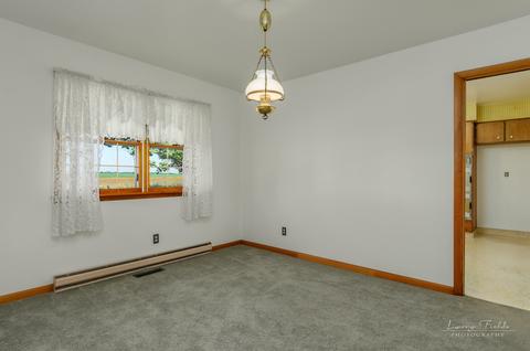 4682 E 29th Rd, Sandwich, IL 60548 photo 3