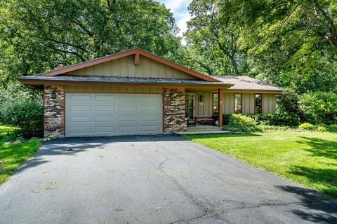 13862 Beaver Dr, Roscoe, IL 61073 photo 1