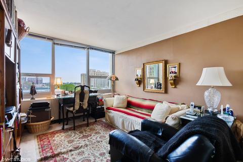1700 E 56th St #802, Chicago, IL 60637 photo 8