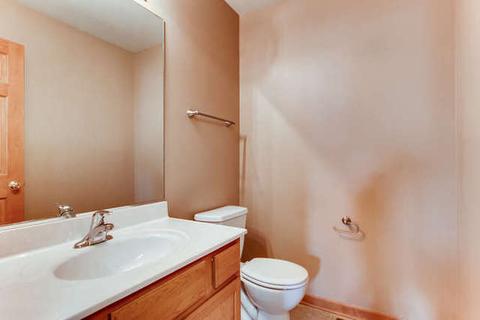 548 Madison Ln, Elgin, IL 60123 photo 12