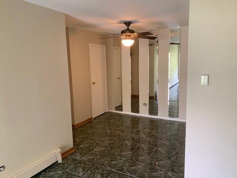 9 S110 Lake Dr #208, Willowbrook, IL 60527 photo 5
