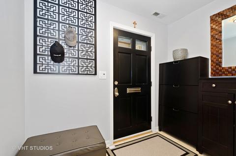 2007 Maple Ave, Evanston, IL 60201 photo 3