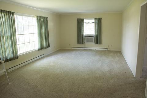 307 N Jackson St, Morrison, IL 61270 photo 9