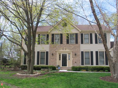 8 Hartford Ct, Algonquin, IL 60102 photo 1