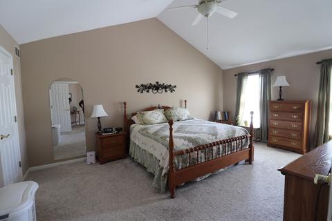 8 Hartford Ct, Algonquin, IL 60102 photo 16