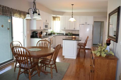 8 Hartford Ct, Algonquin, IL 60102 photo 10