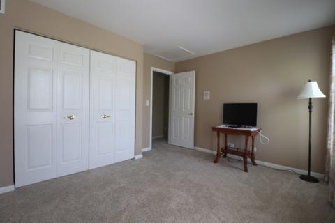 8 Hartford Ct, Algonquin, IL 60102 photo 21