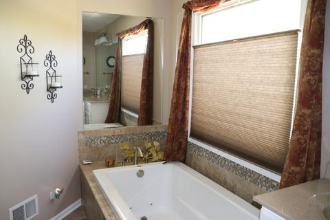 8 Hartford Ct, Algonquin, IL 60102 photo 20