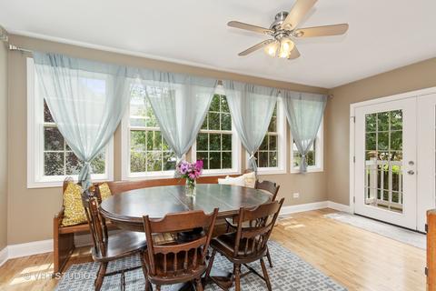 326 Mcclure Ave, Elgin, IL 60123 photo 8