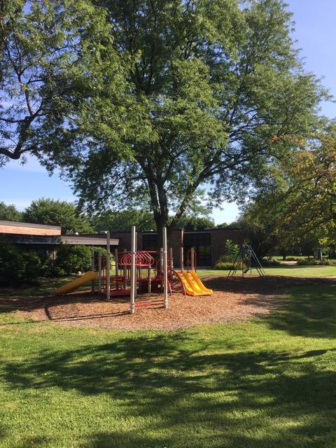 2 S472 Seneca Dr, Wheaton, IL 60189 photo 30