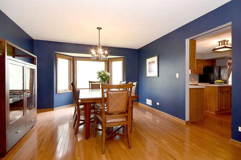 939 Millwood Dr, Bartlett, IL 60103 photo 5