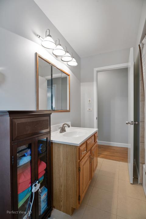 676 Cedar Ln, Bartlett, IL 60103 photo 7