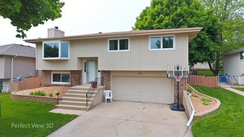 676 Cedar Ln, Bartlett, IL 60103 photo 1