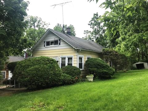 77 Jerusha Ave, Elgin, IL 60123 photo 2