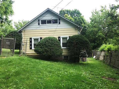 77 Jerusha Ave, Elgin, IL 60123 photo 3