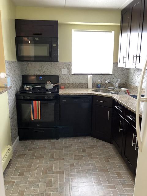 563 Fairway View Dr #5-1E, Wheeling, IL 60090 photo 3