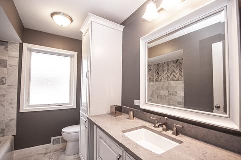 5150 W Devon Ave, Chicago, IL 60646 photo 8