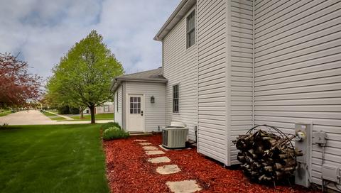 4955 Vermette Cir, Plainfield, IL 60586 photo 4