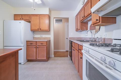 5200 Carriageway Dr #313, Rolling Meadows, IL 60008 photo 6