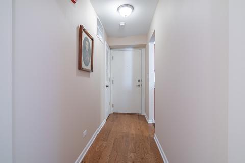 5200 Carriageway Dr #313, Rolling Meadows, IL 60008 photo 3