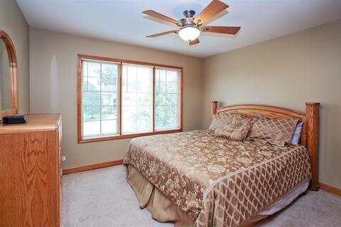 280 N Forest Dr, Addison, IL 60101 photo 18