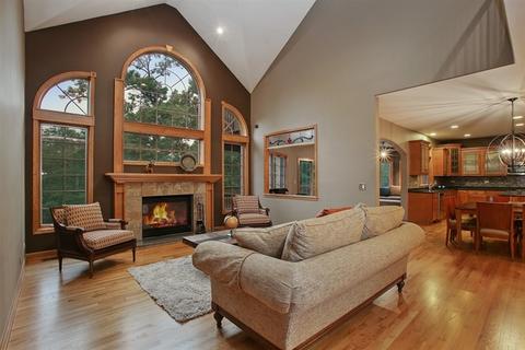 280 N Forest Dr, Addison, IL 60101 photo 2