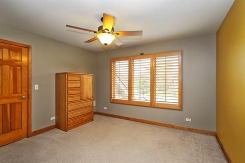 280 N Forest Dr, Addison, IL 60101 photo 17
