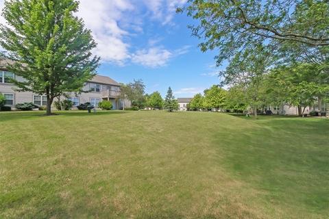 583 Lancaster Cir, Elgin, IL 60123 photo 21
