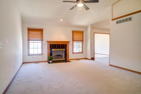 201 Field Dr, Normal, IL 61761 photo 8