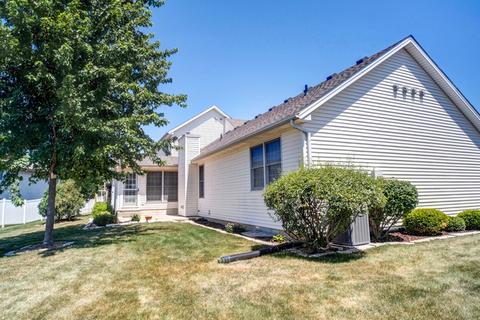201 Field Dr, Normal, IL 61761 photo 5