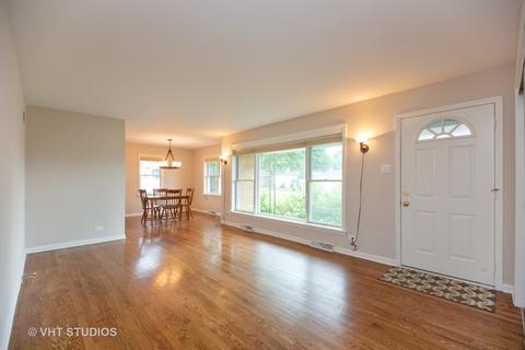 605 E Washington St, Itasca, IL 60143 photo 2