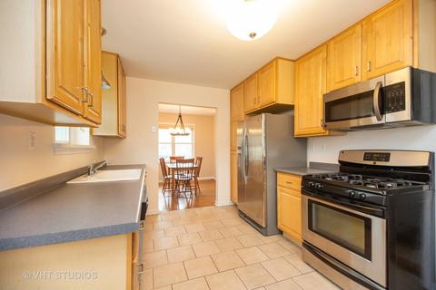 605 E Washington St, Itasca, IL 60143 photo 4