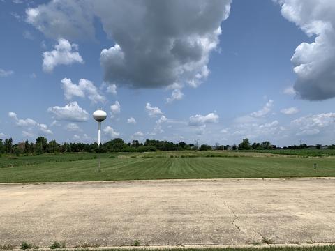 431441 E Myrtle St, Herscher, IL 60941