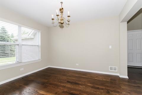 390 Quarry Ln, Algonquin, IL 60102 photo 8