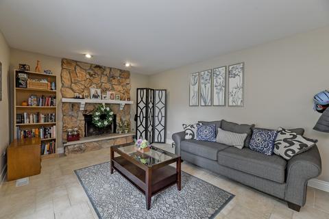 1183 Lexington Dr, Bartlett, IL 60103 photo 8