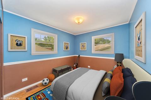 227 Albert Ter, Wheeling, IL 60090 photo 6