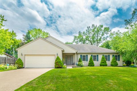 4617 Willow Ln, Mchenry, IL 60050 photo 1